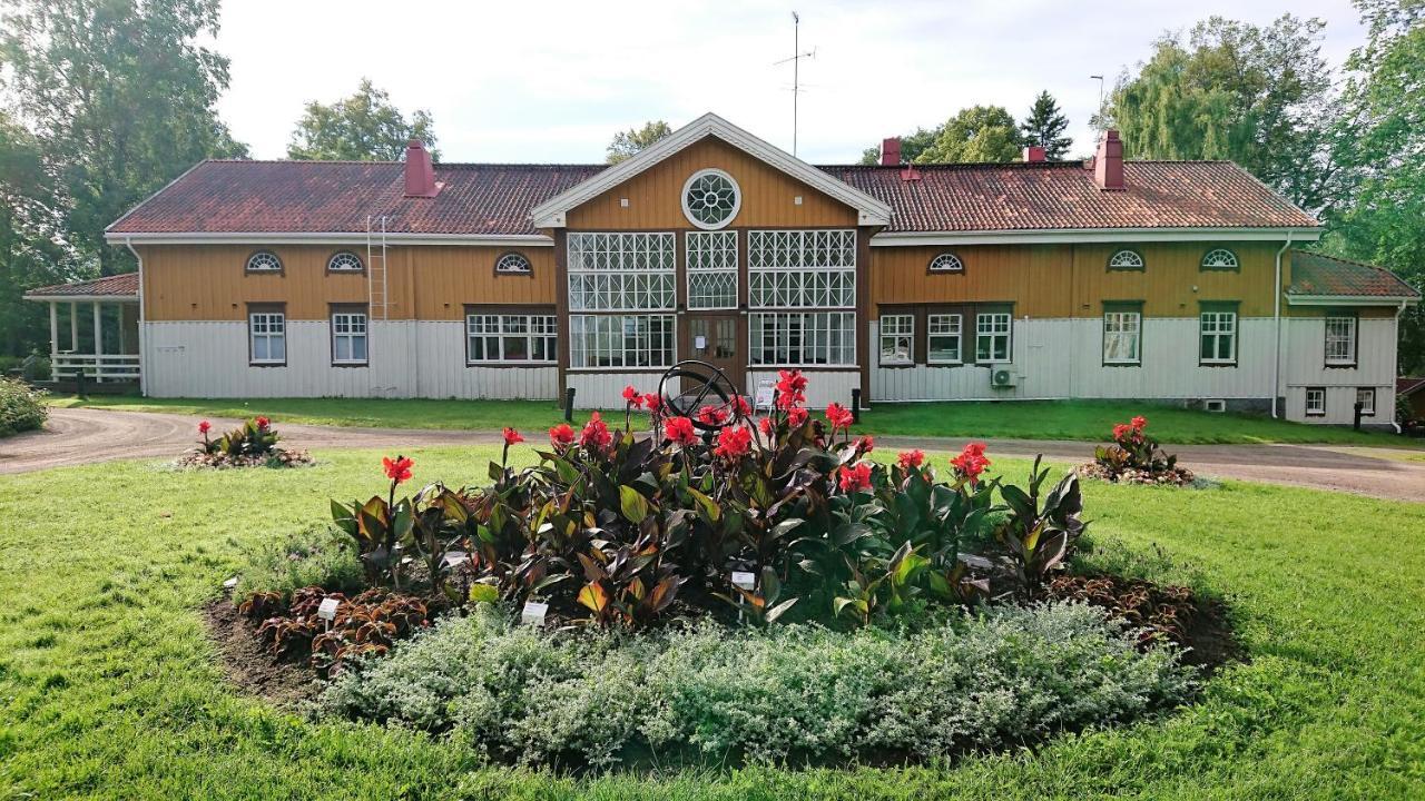 Lepaan Kartanon Toimela Aparthotel Exterior photo